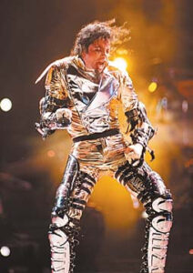 Michael Jackson ends his History Tour with a concert in Honolulu.  PHOTO BY DENNIS ODA.  JAN. 3, 1997.